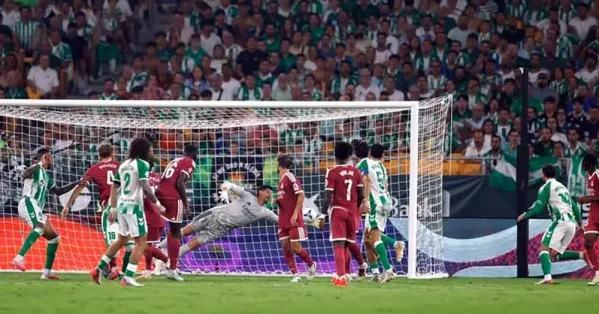 بيتيس يوجه "الصفعة الأولى" لريال مدريد مورينيو