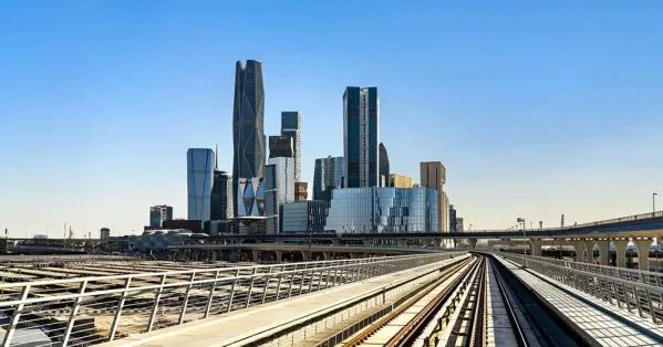 النمو غير النفطي بالسعودية في أغسطس عند أعلى مستوى خلال 6 أشهر