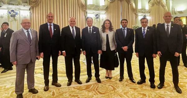 سفير مملكة البحرين في بانكوك يشارك في لقاء رئيس وزراء مملكة تايلند