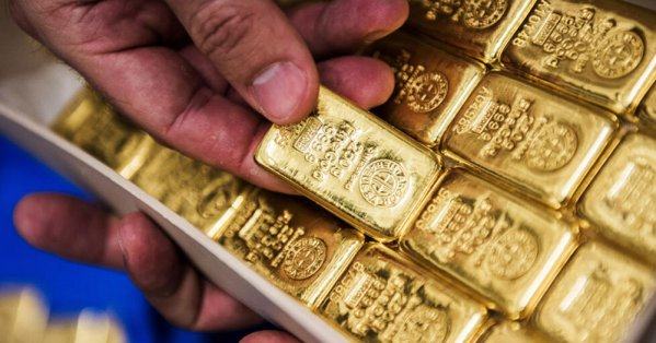 الذهب يقفز بدعم تراجع الدولار